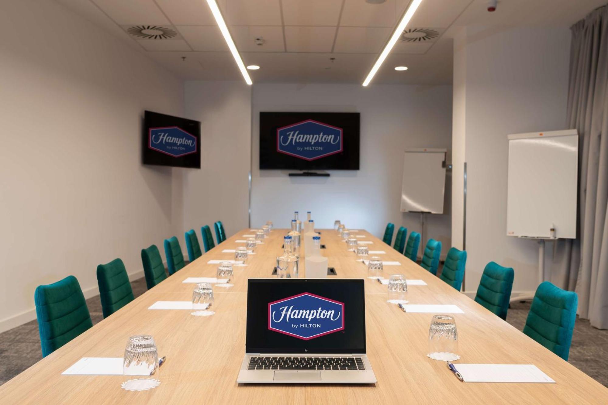 Hampton By Hilton Budapest City Centre מראה חיצוני תמונה