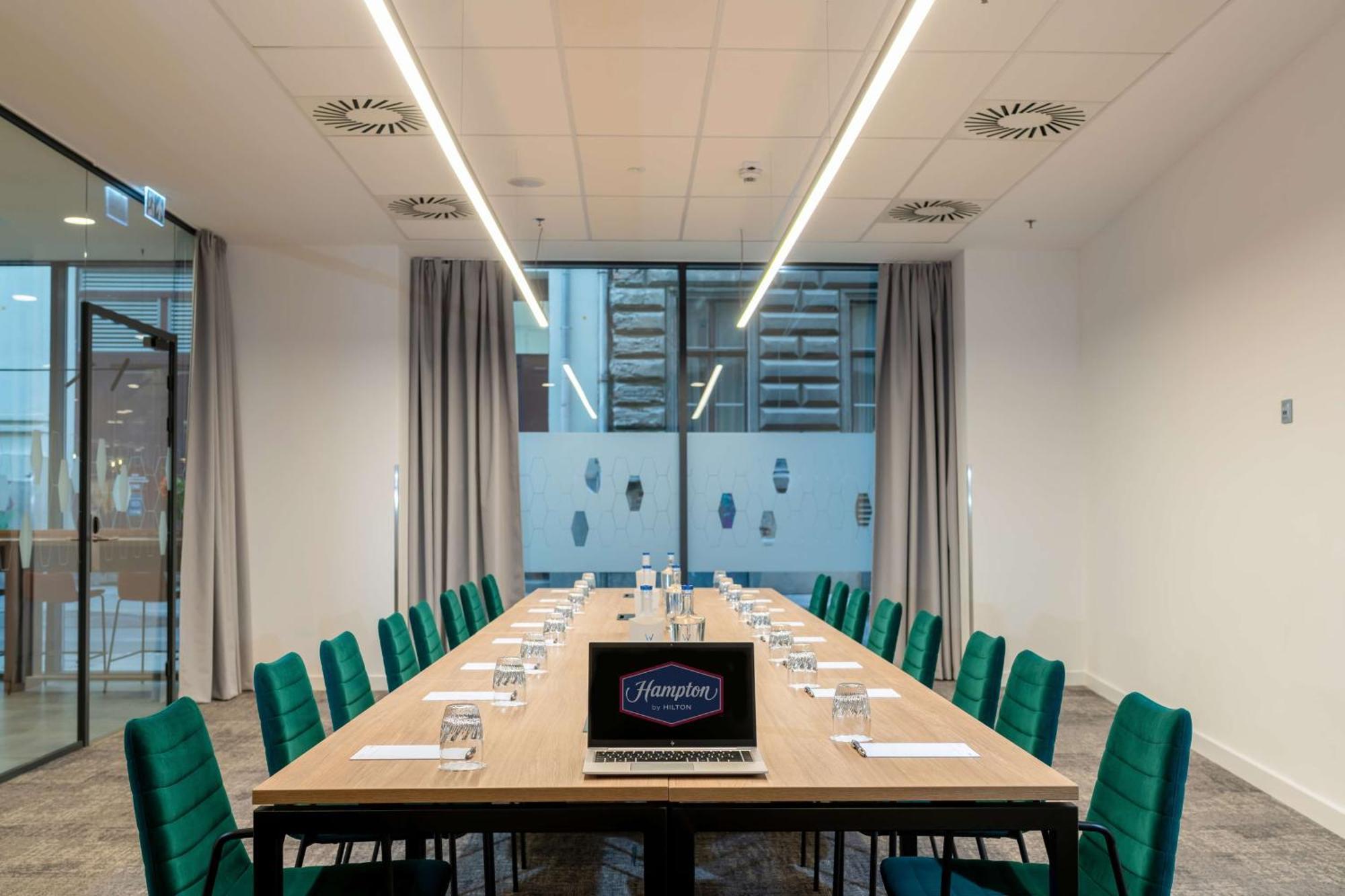 Hampton By Hilton Budapest City Centre מראה חיצוני תמונה