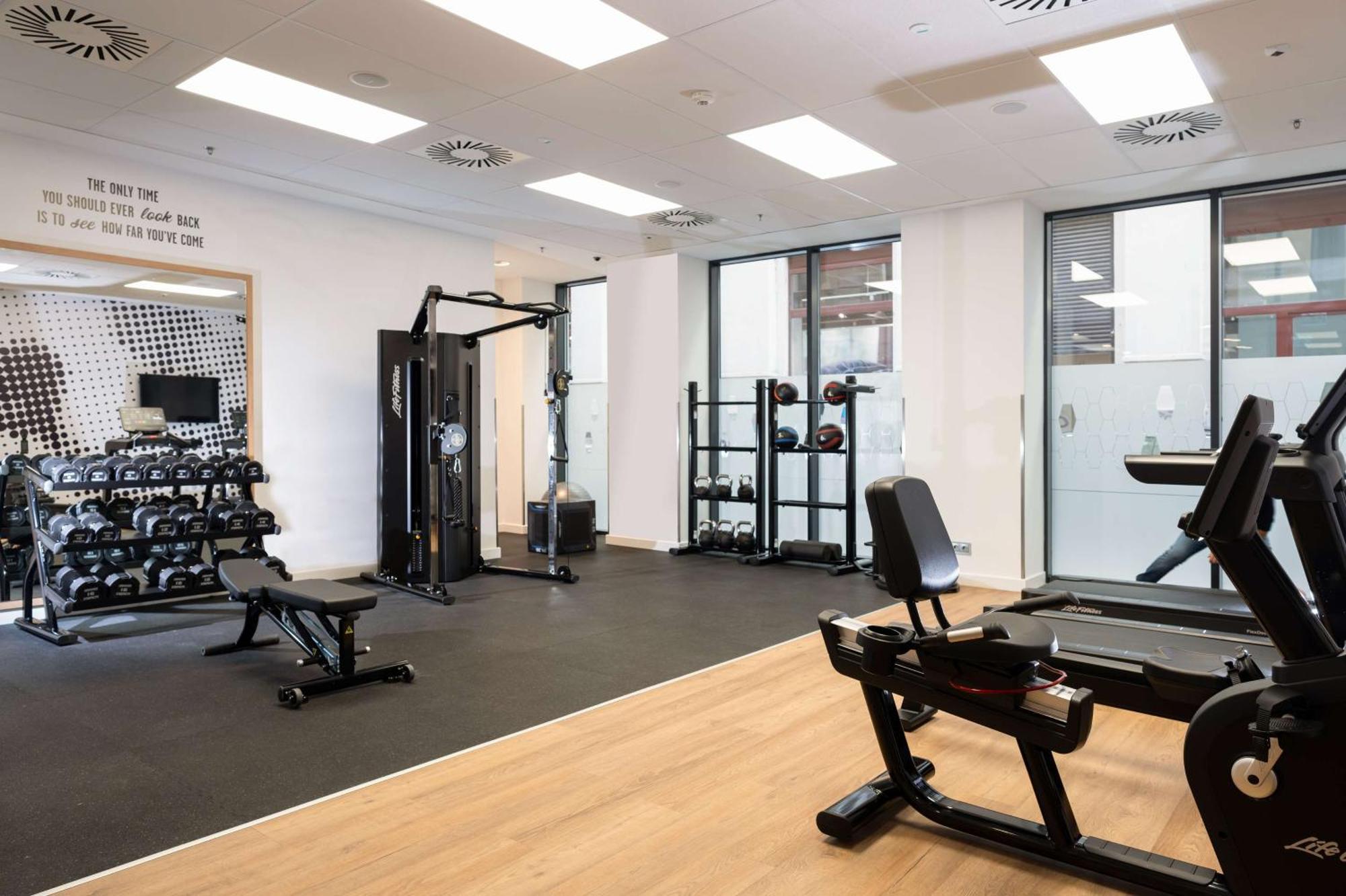 Hampton By Hilton Budapest City Centre מראה חיצוני תמונה